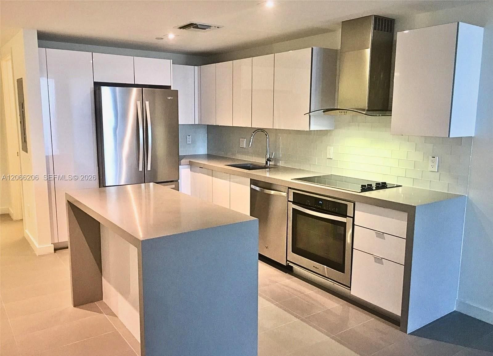 1600 NE 1st Ave # 1512, Miami FL 33132 photo 2