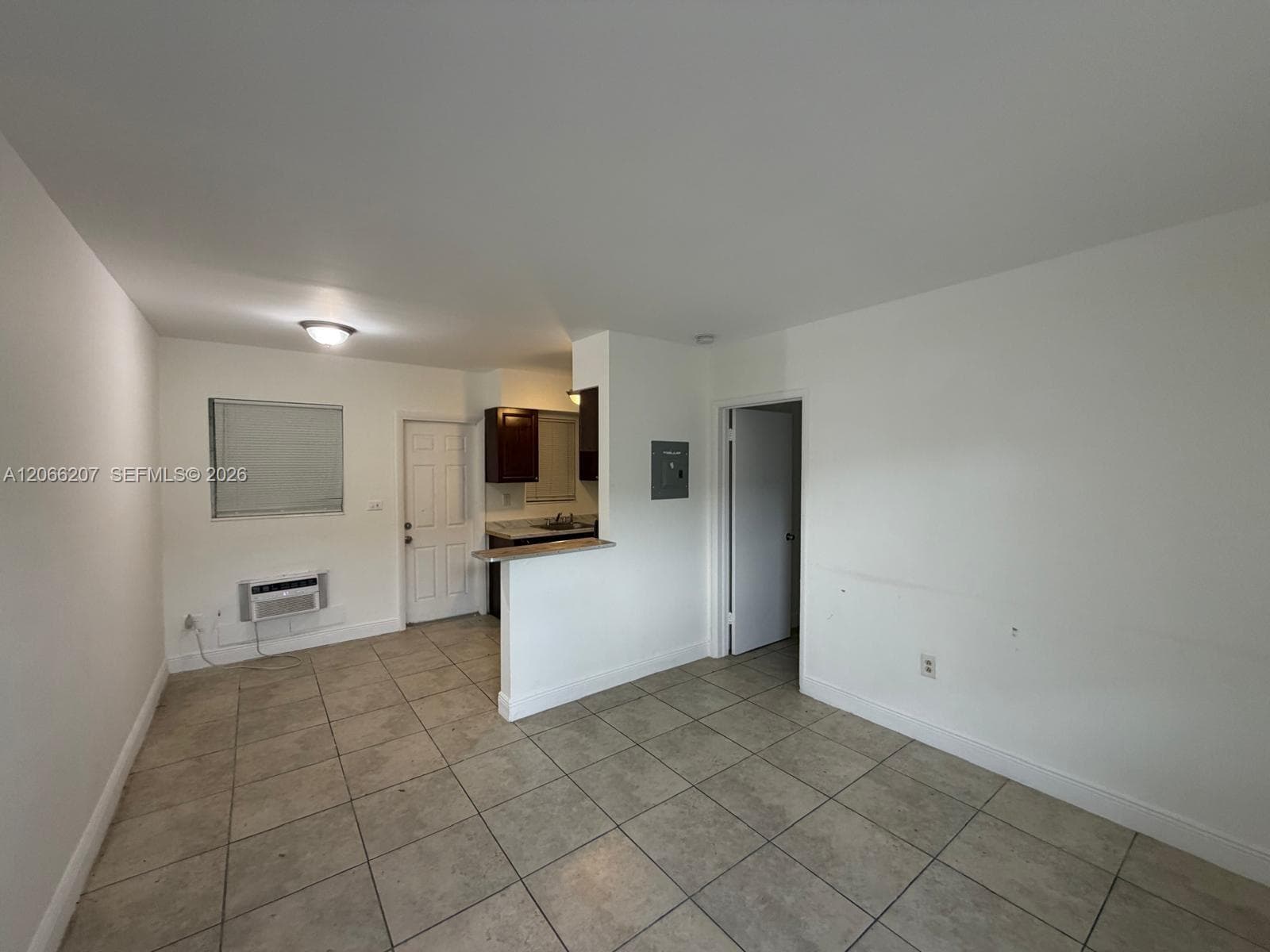 1280 NE 139th St # 3, North Miami FL 33161 photo 2