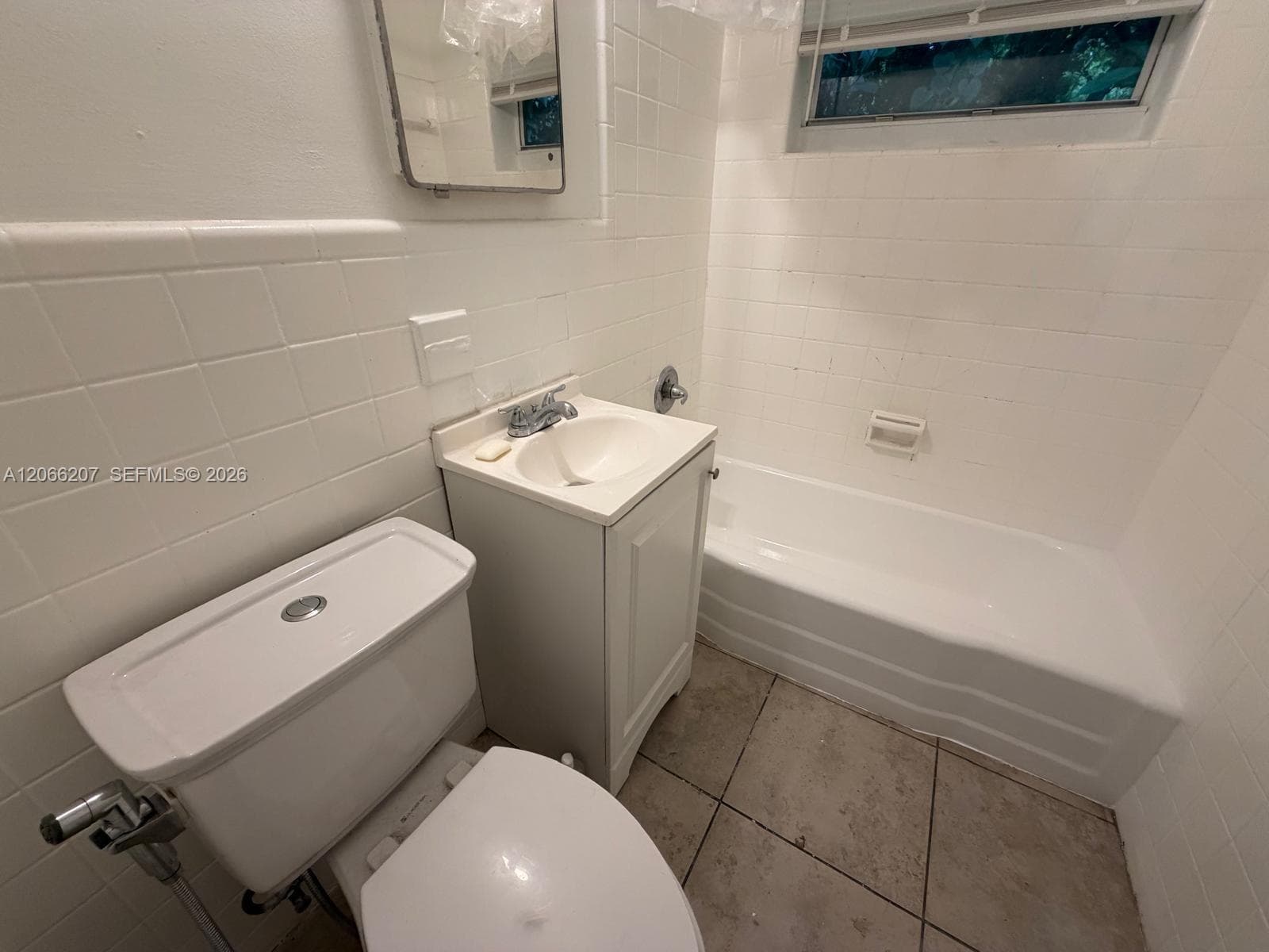 1280 NE 139th St # 3, North Miami FL 33161 photo 4
