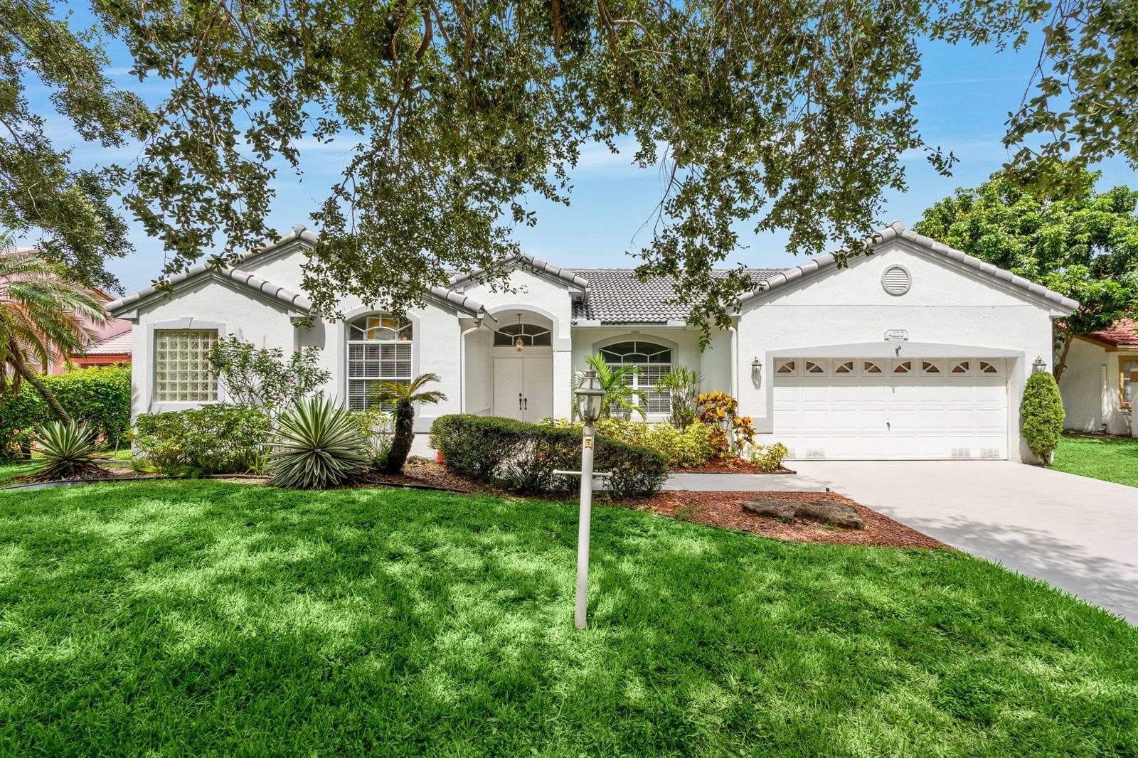 4220 NW 90TH Terrace, Coral Springs FL 33065