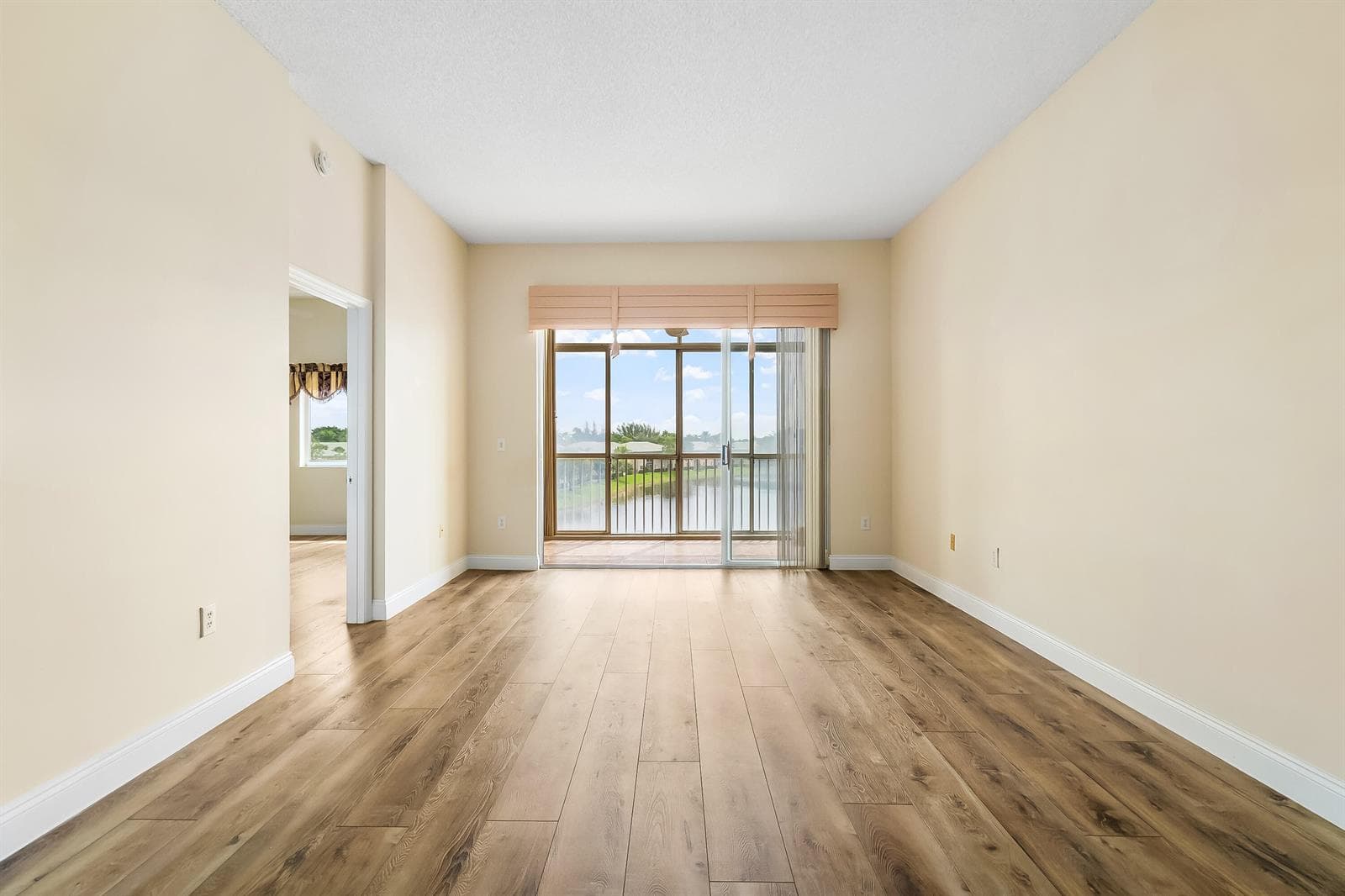 7904 Trent Drive # 410, Tamarac FL 33321 photo 2