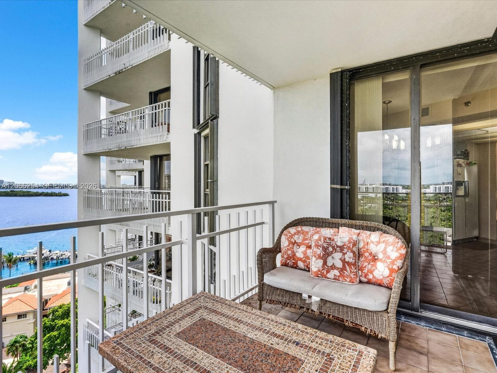 4000 Towerside Ter # 1407, Miami FL 33138 photo 3