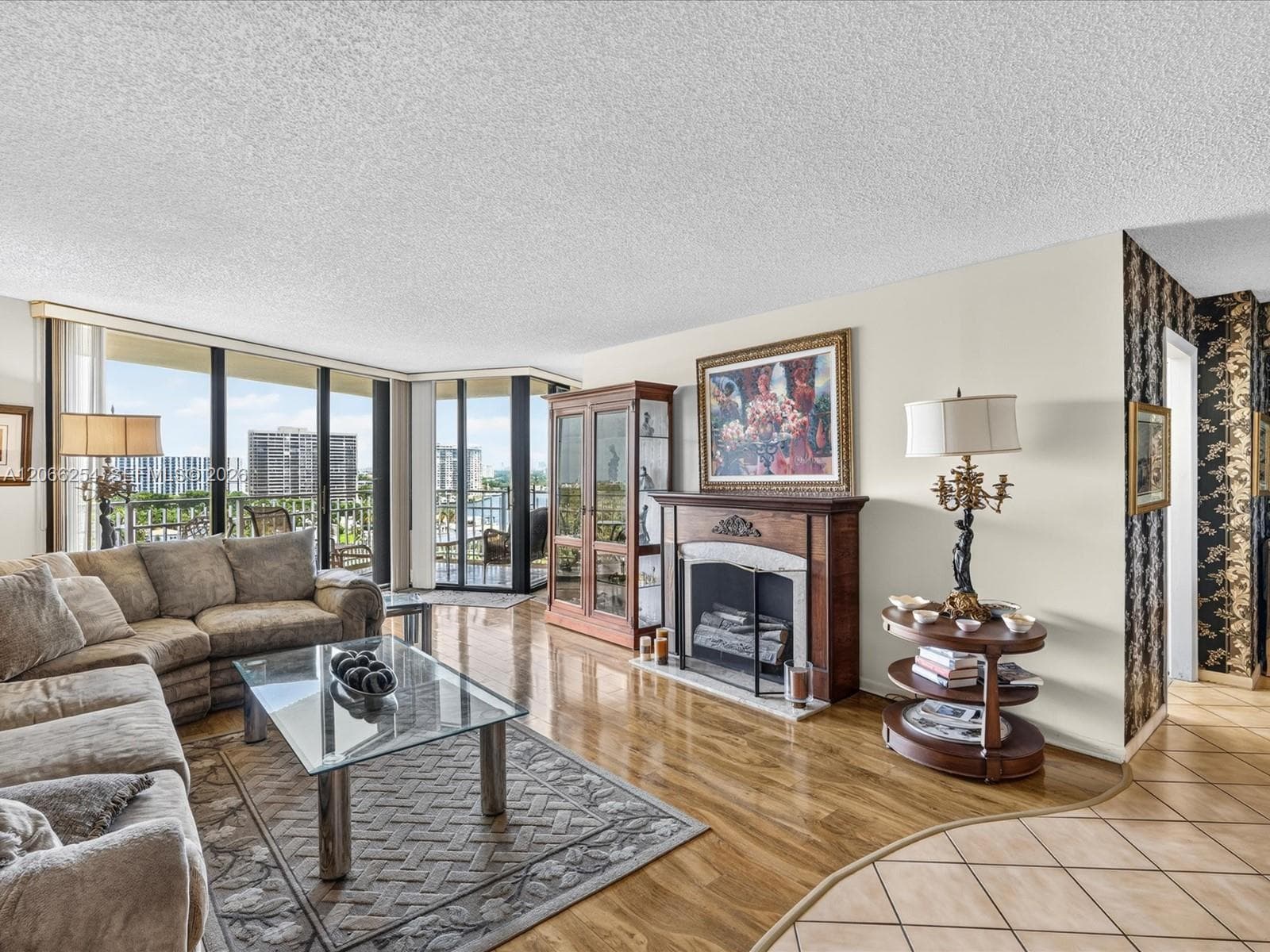 4000 Towerside Ter # 1407, Miami FL 33138 photo 4
