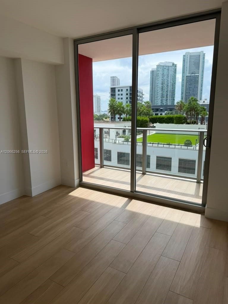 90 NE 32nd ST # 807, Miami, FL 33145 photo 5