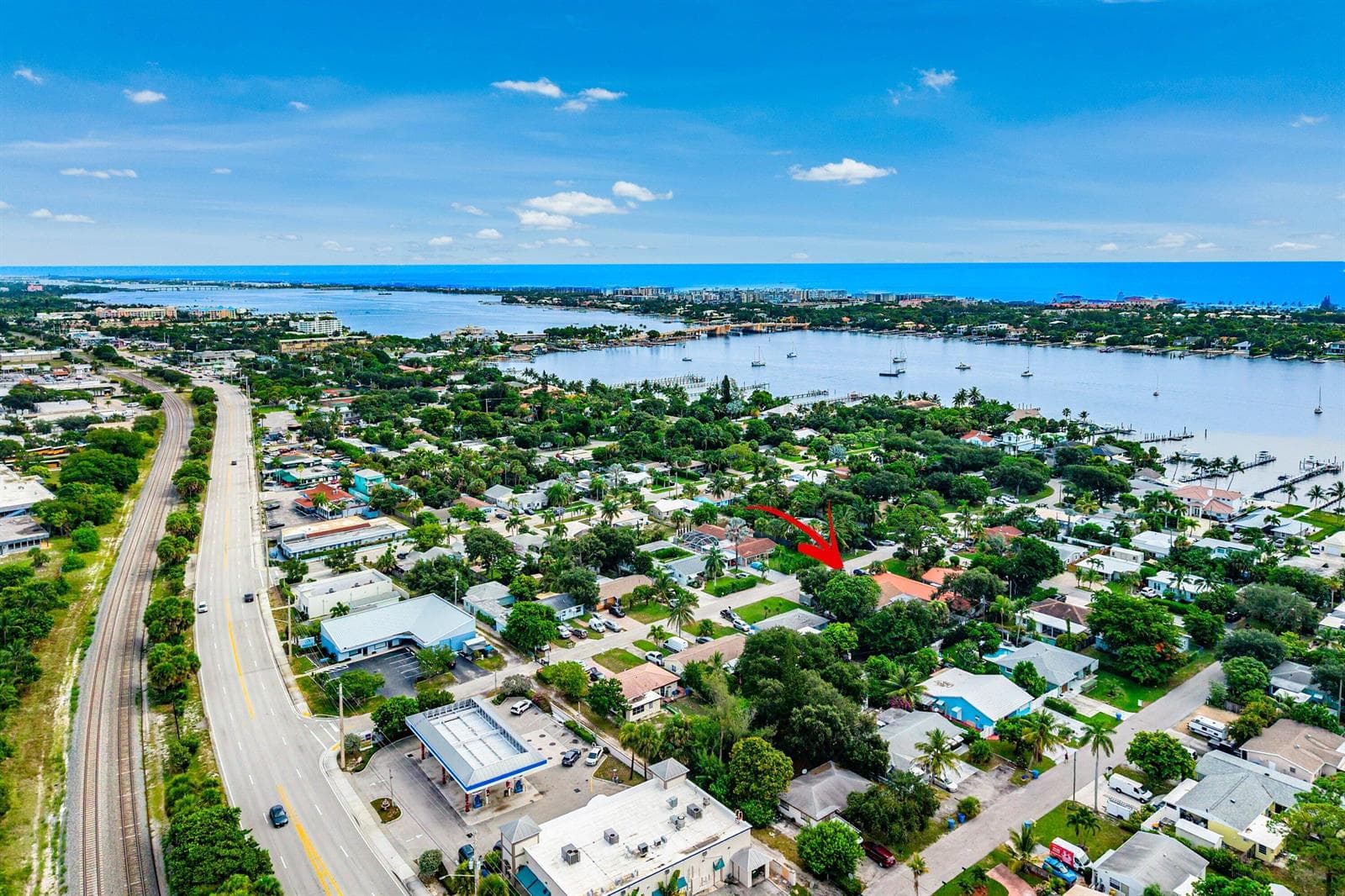 122 Euclid Boulevard, Lantana FL 33462 photo 3