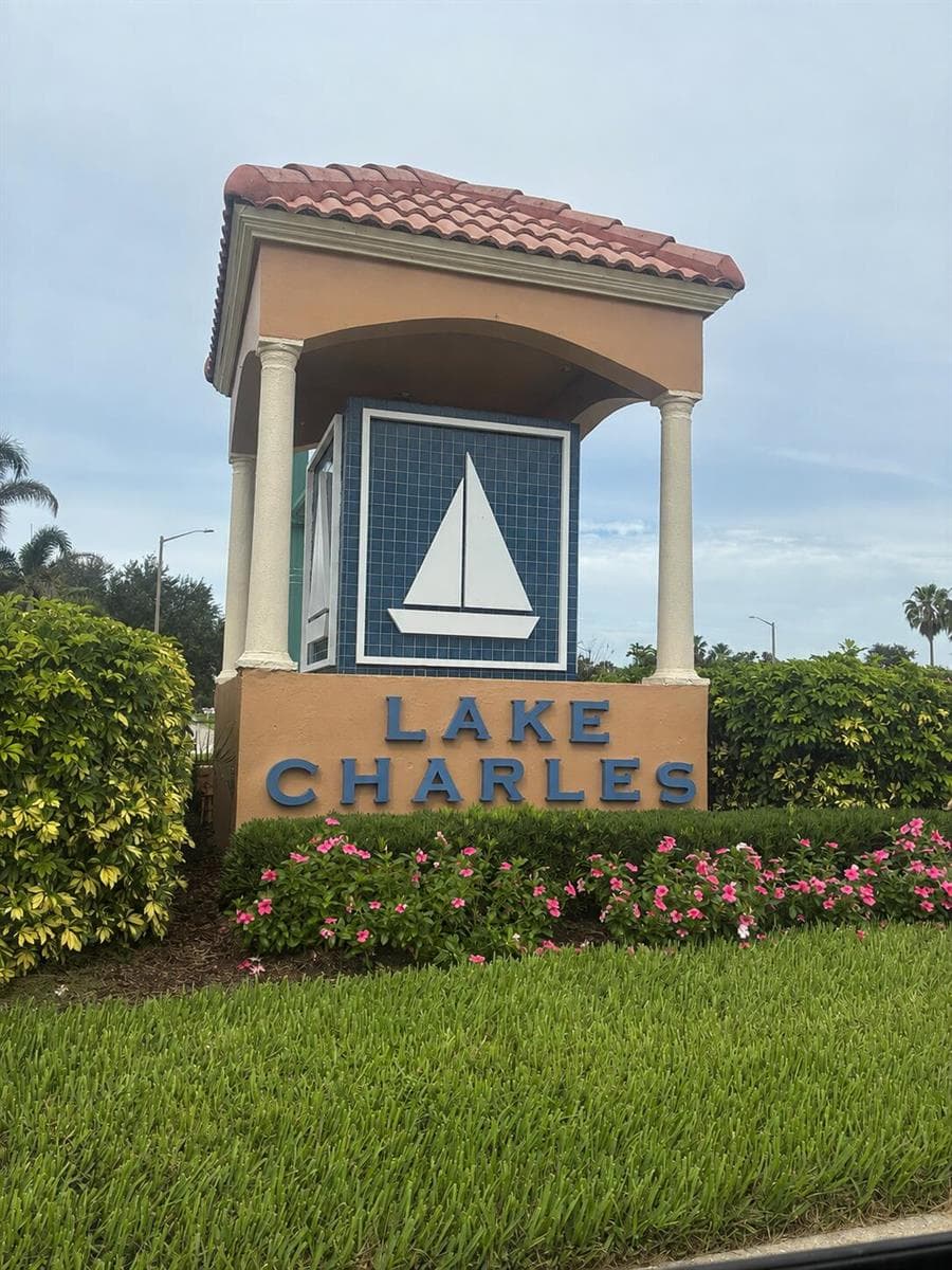 777 SW MUNJACK Circle, Port St. Lucie FL 34986 photo 2