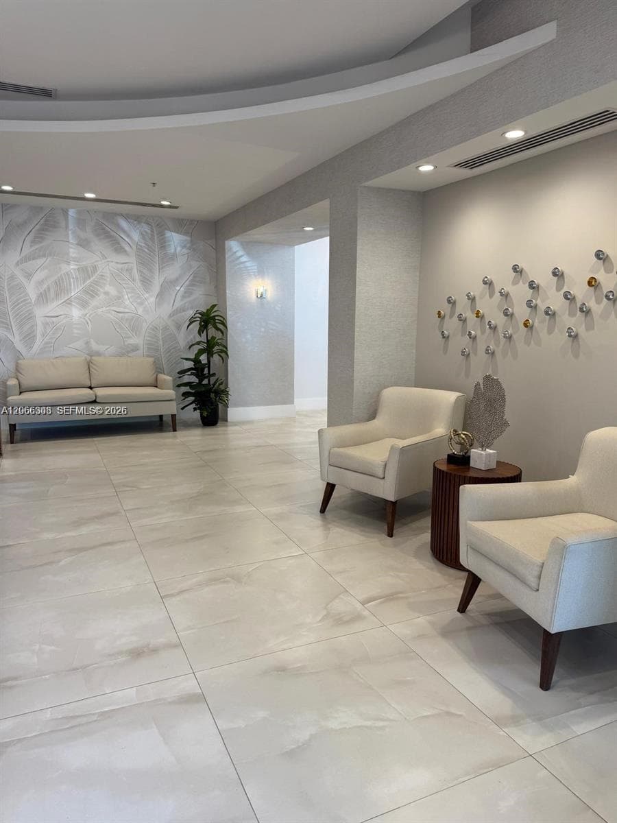 3001 S Ocean Dr # 107, Hollywood FL 33019 photo 3