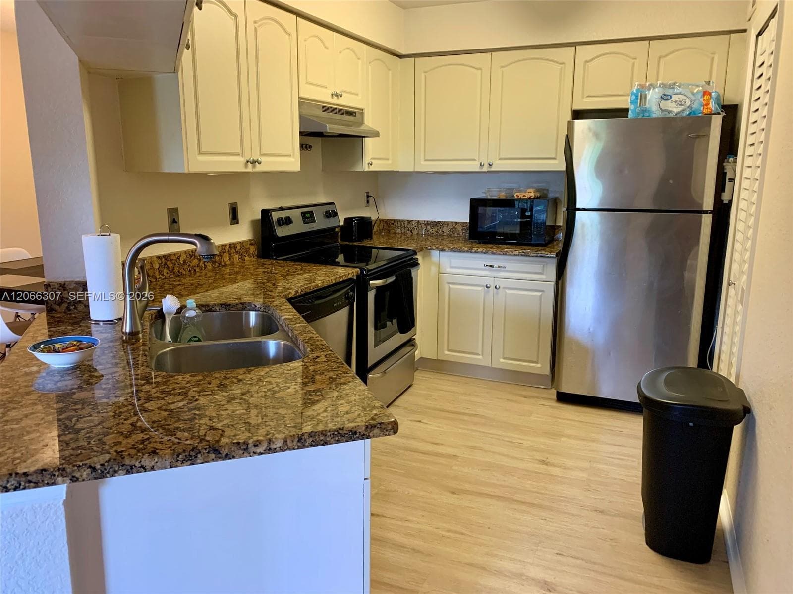 2550 N Alafaya Trail # 12203, Orlando FL 32826 photo 5