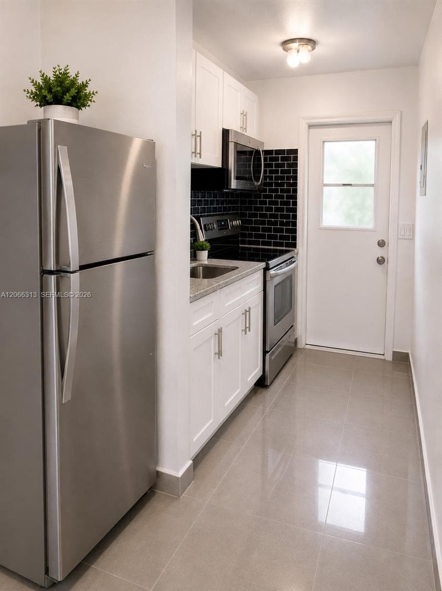 309 Phippen Waiters Rd # 2, Dania Beach FL 33004 photo 5