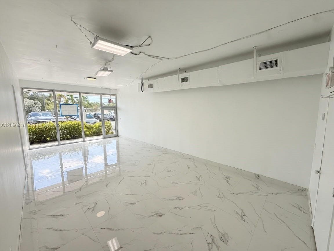 100 SW 15th St # 112, Pompano Beach FL 33060 photo 2