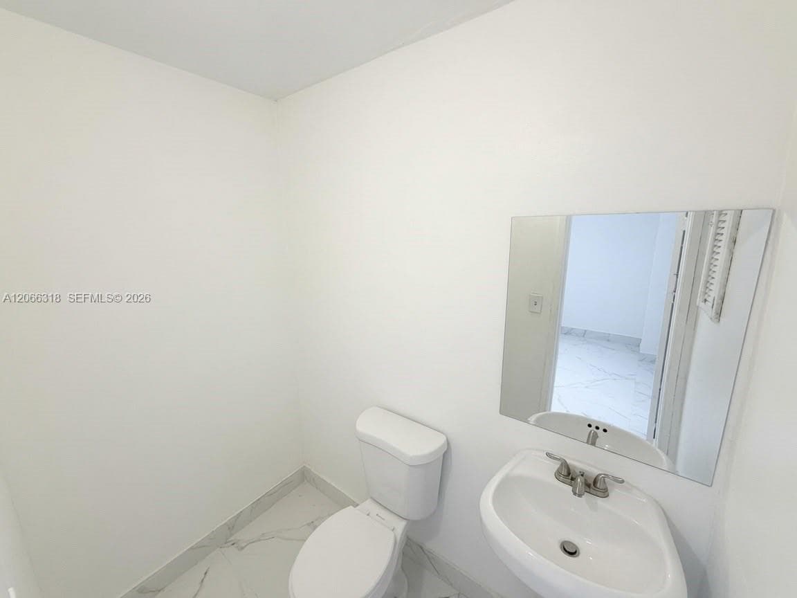 100 SW 15th St # 112, Pompano Beach FL 33060 photo 4