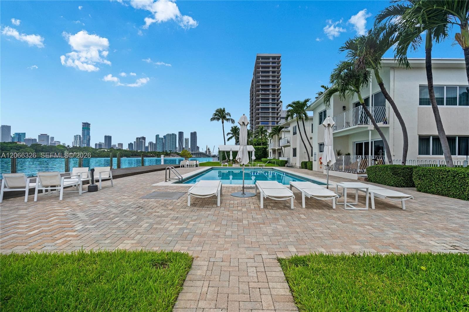 1120 Venetian Way # 1C, Miami FL 33139 photo 2