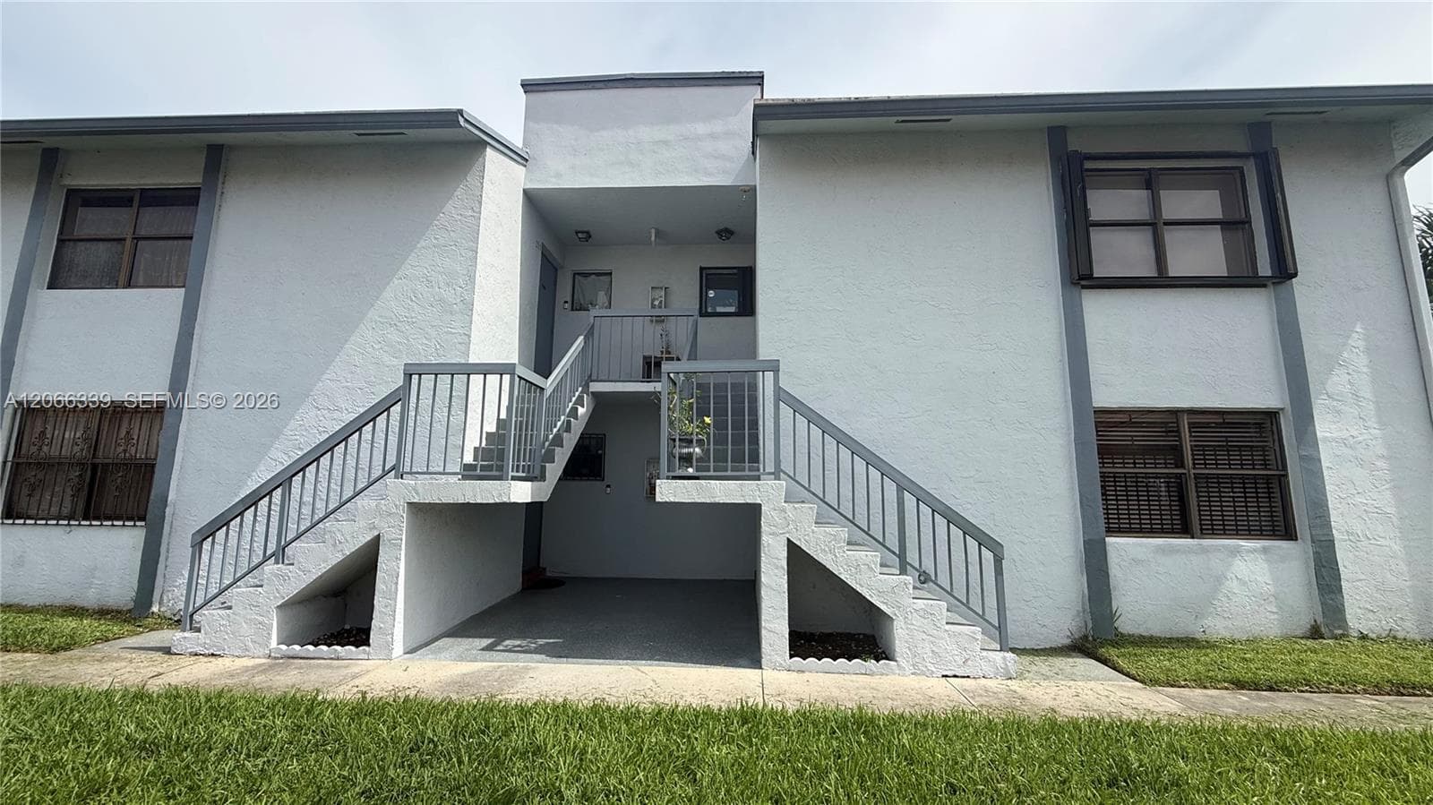 2750 W 63rd Pl # 24, Hialeah FL 33016