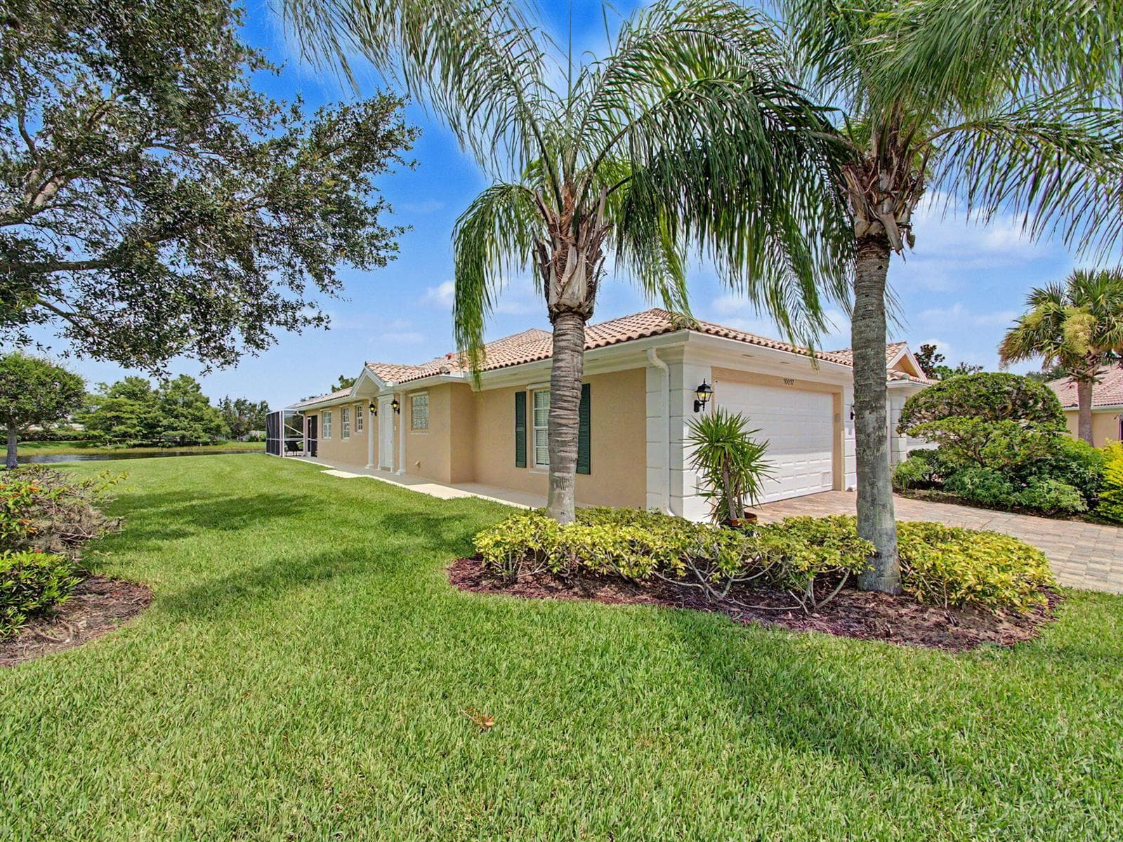 10617 SW Hartwick Drive, Port St. Lucie FL 34987 photo 5