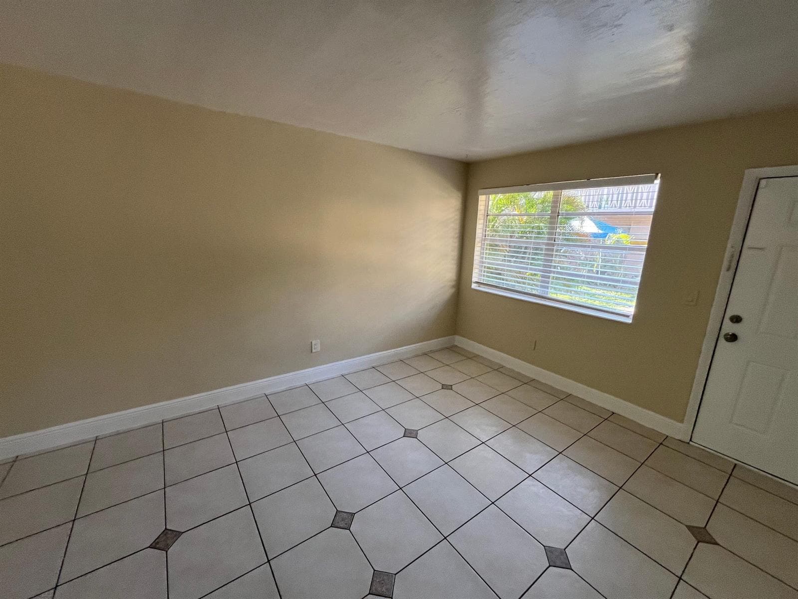 1370 NE 119TH Street # 137008, Miami FL 33161 photo 2