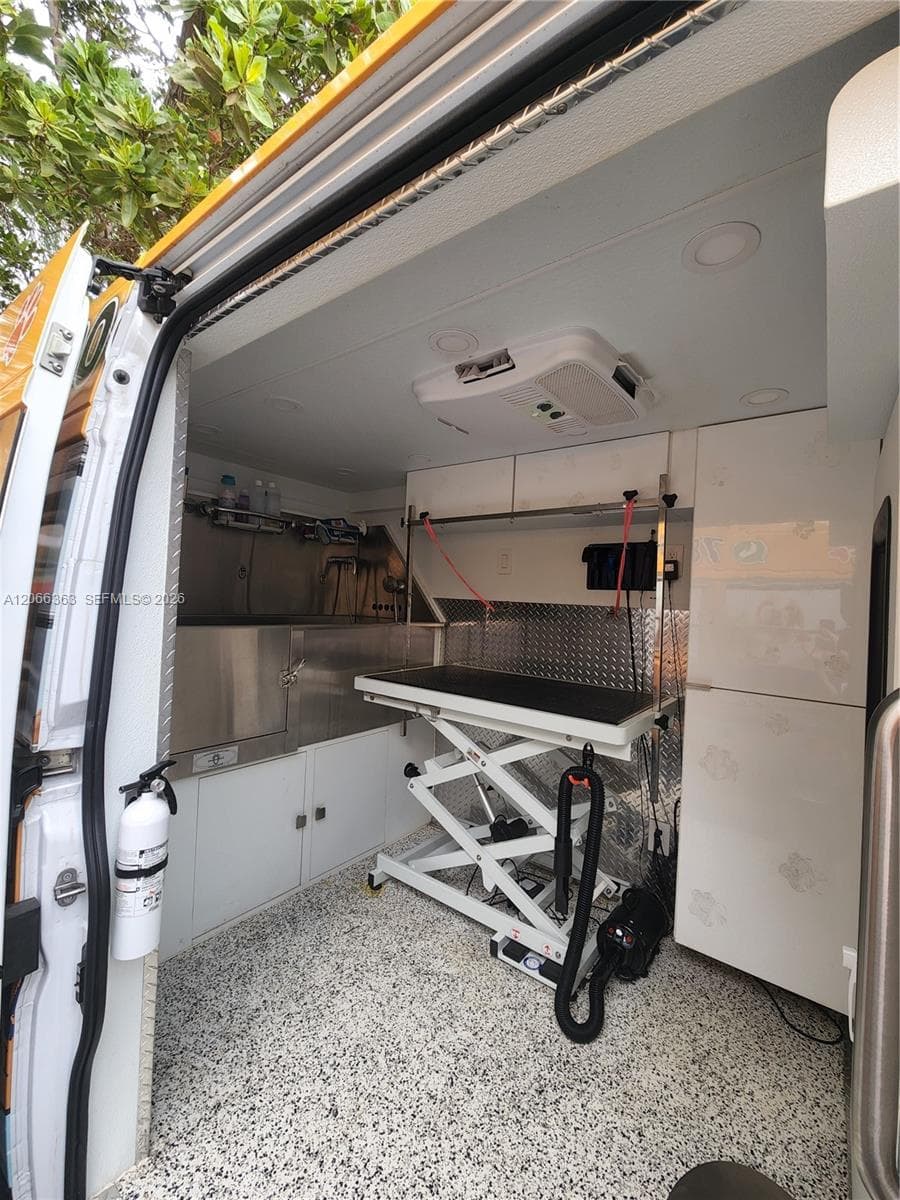 Mobile Pet Grooming, Miami FL 33134 photo 3