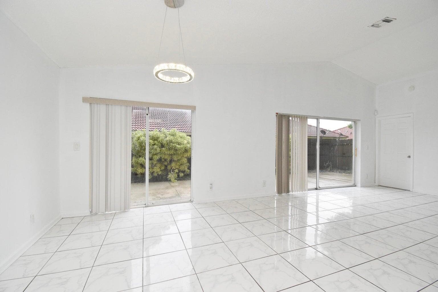 1456 Waterway Cove Drive, Wellington FL 33414 photo 2