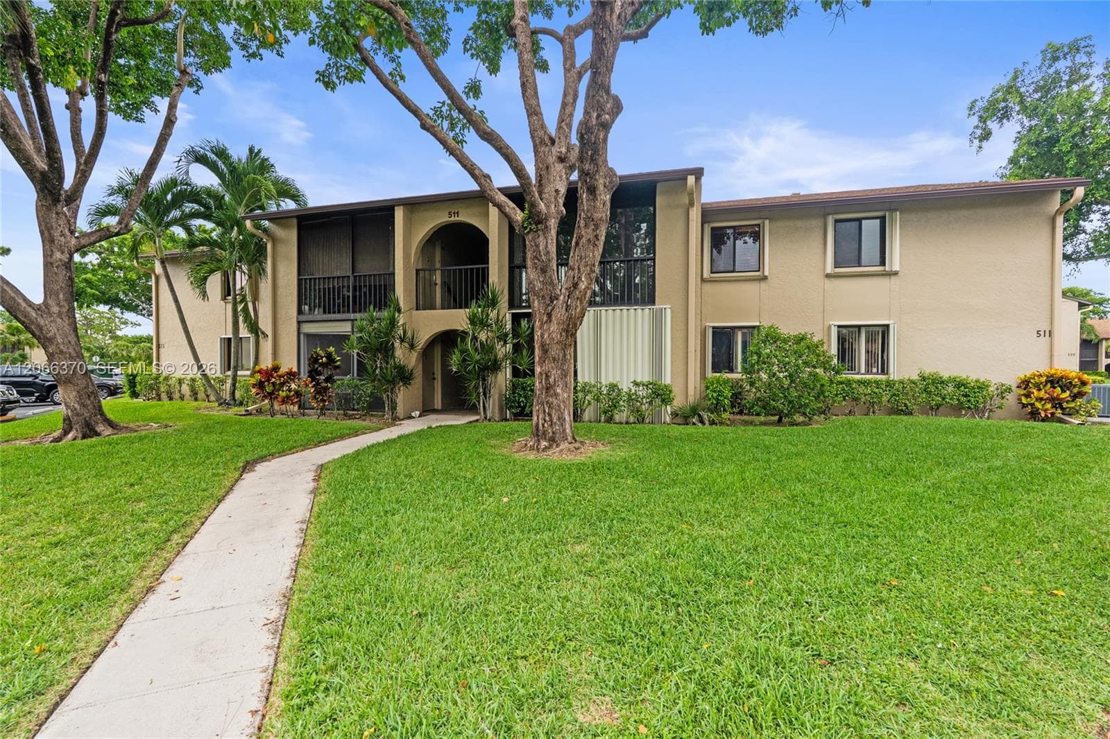511 Shady Pine Way # D1, Green Acres FL 33415 photo 2