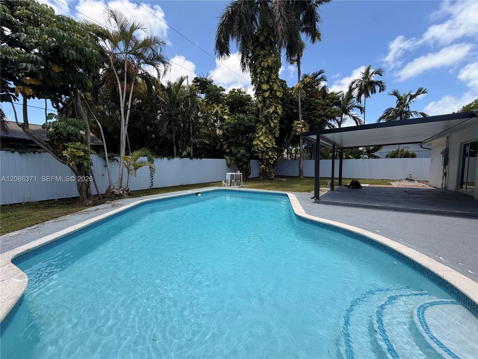 9934 SW 195th St, Cutler Bay FL 33157