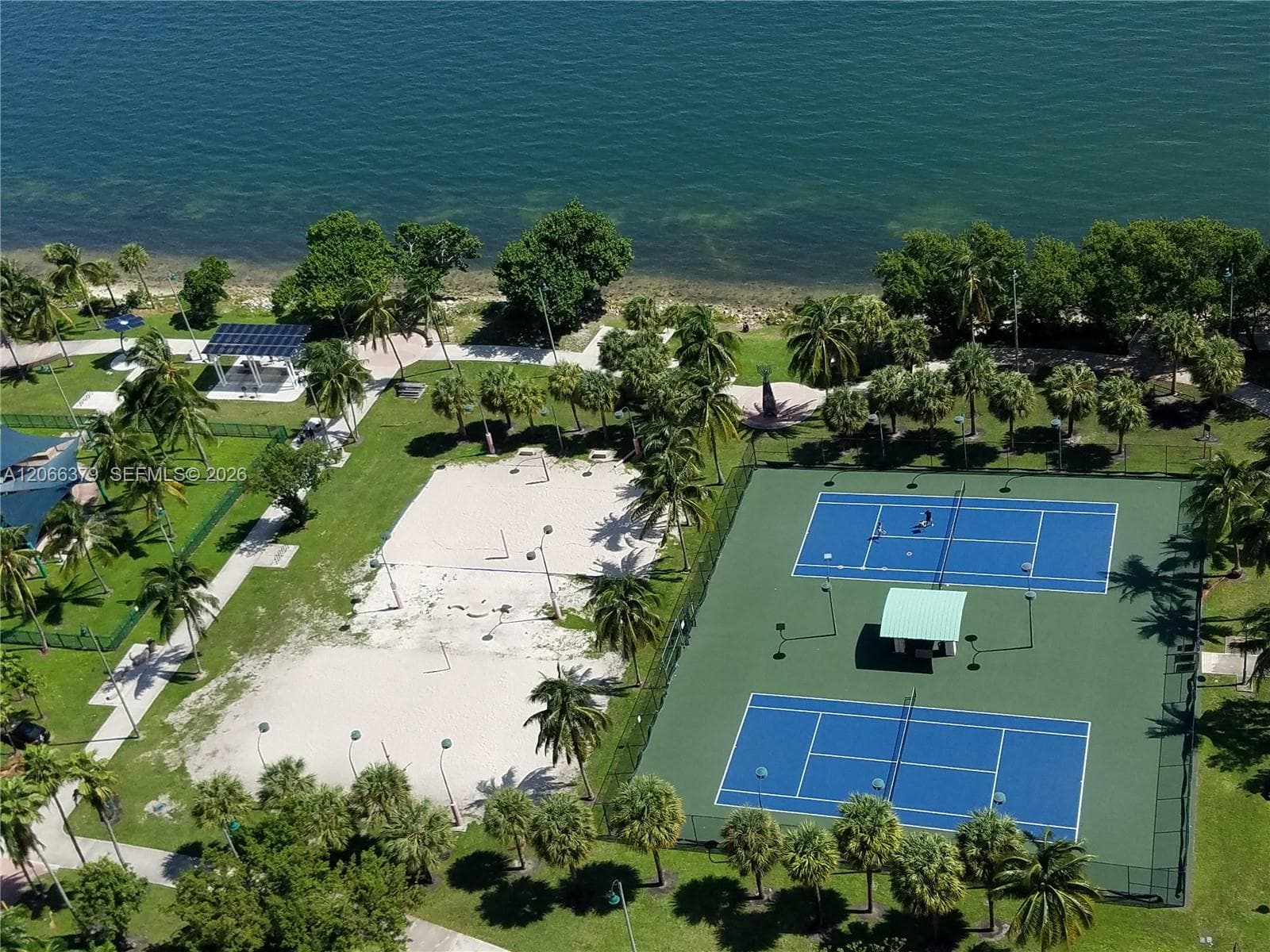 1750 N Bayshore Dr #2810, Miami FL 33132 photo 3