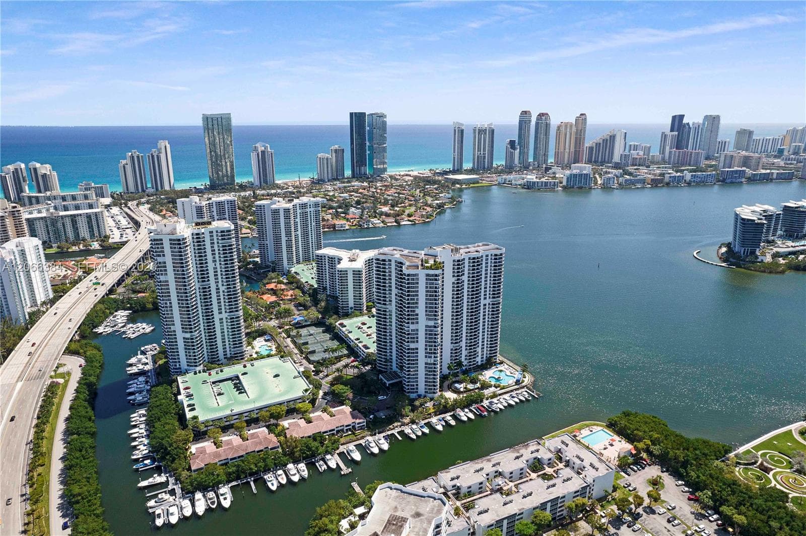 3530 Mystic Pointe Dr # 3214, Aventura FL 33180 photo 2