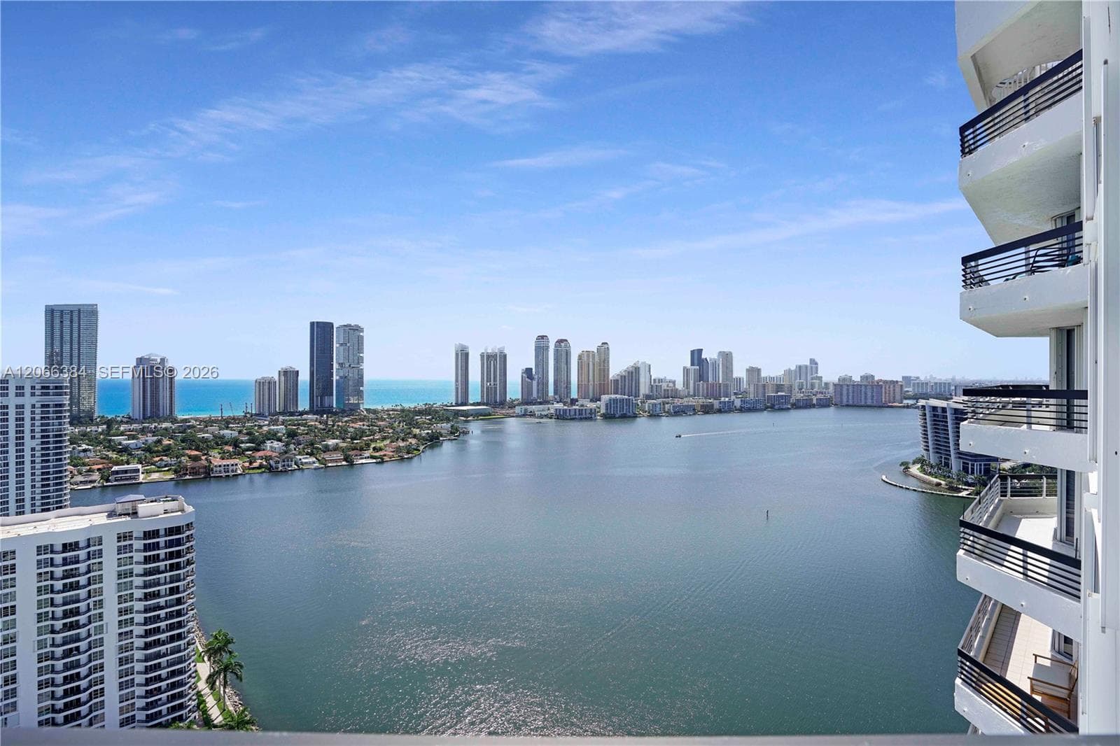 3530 Mystic Pointe Dr # 3214, Aventura FL 33180