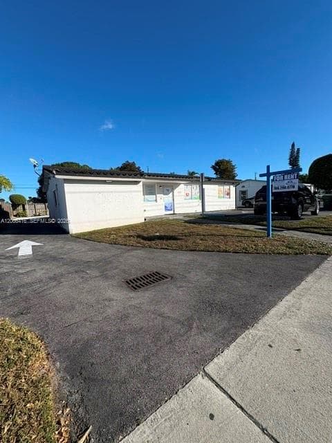 3221 SW 107th Ave, Miami FL 33165