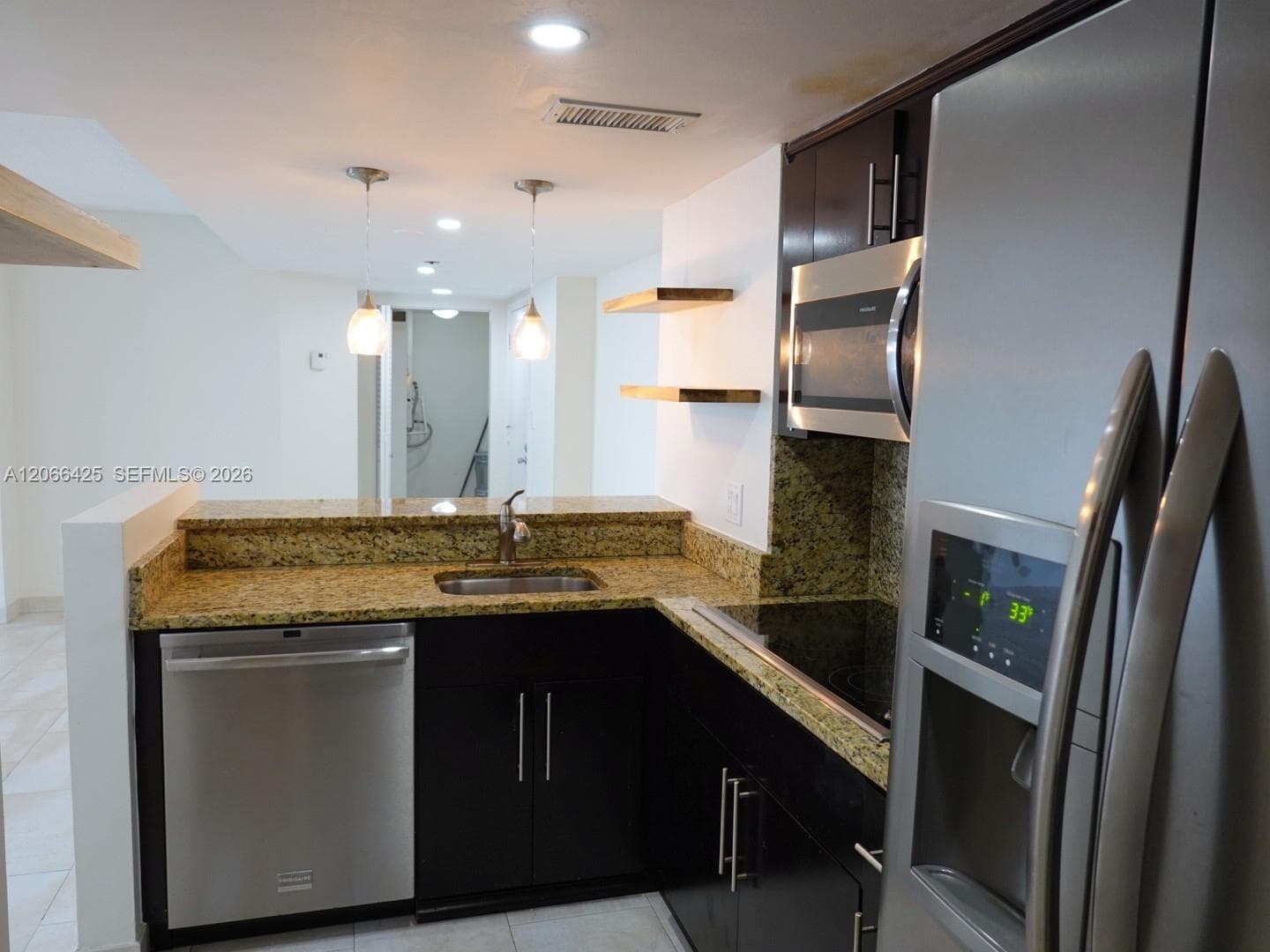 770 Claughton Island Dr # 1914, Miami FL 33131 photo 4