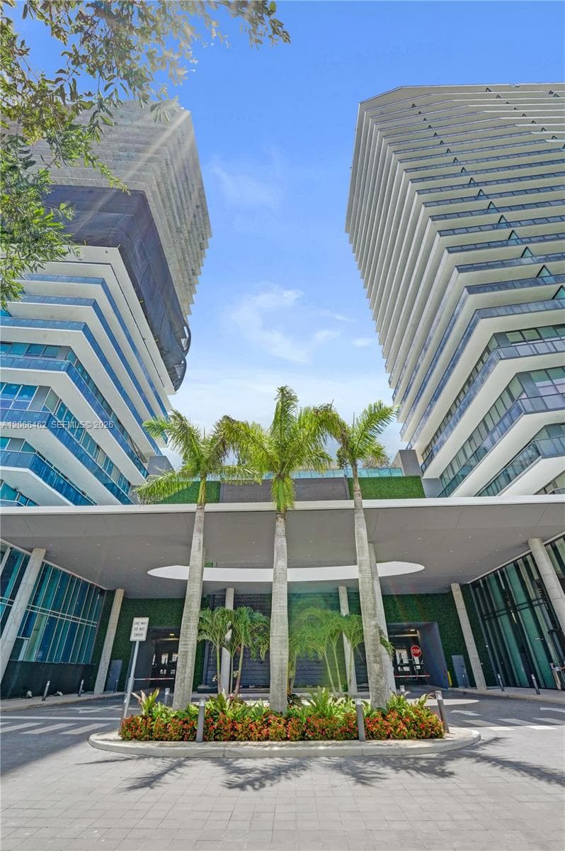 1170 E HALLANDALE BEACH BOULEVARD # 1111, Hallandale Beach FL 33009 photo 3