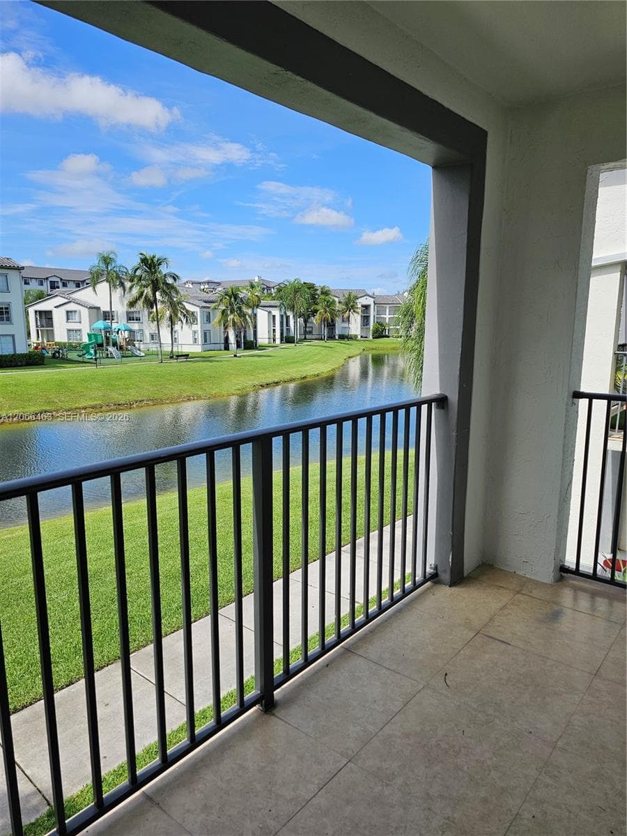 4520 NW 107th Ave # 206-10, Doral FL 33178 photo 2