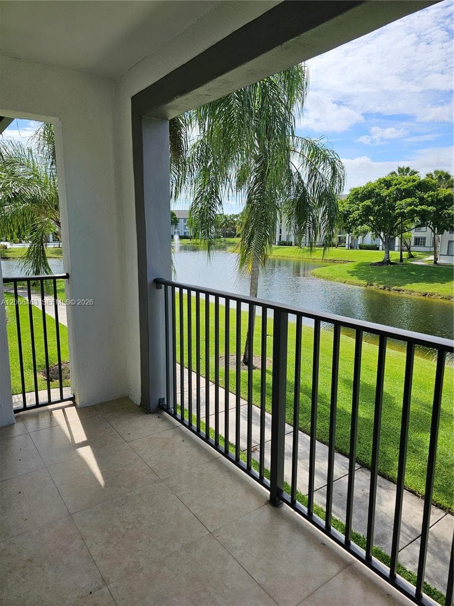 4520 NW 107th Ave # 206-10, Doral FL 33178