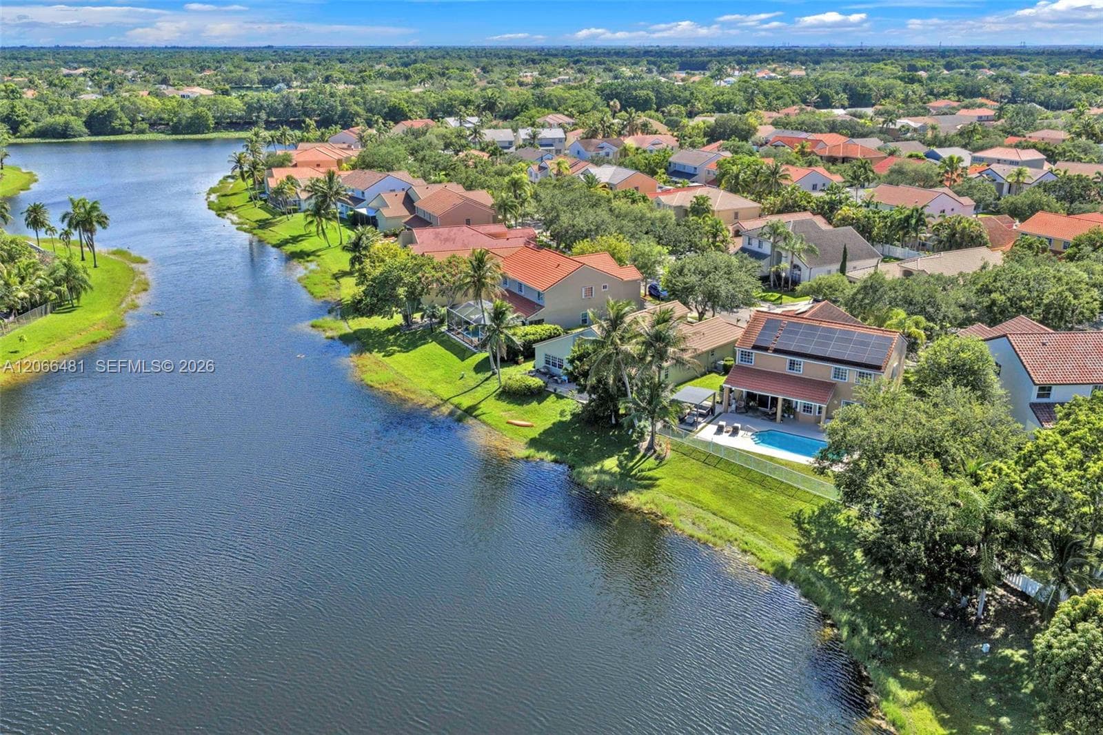 480 Cambridge Dr, Weston FL 33326