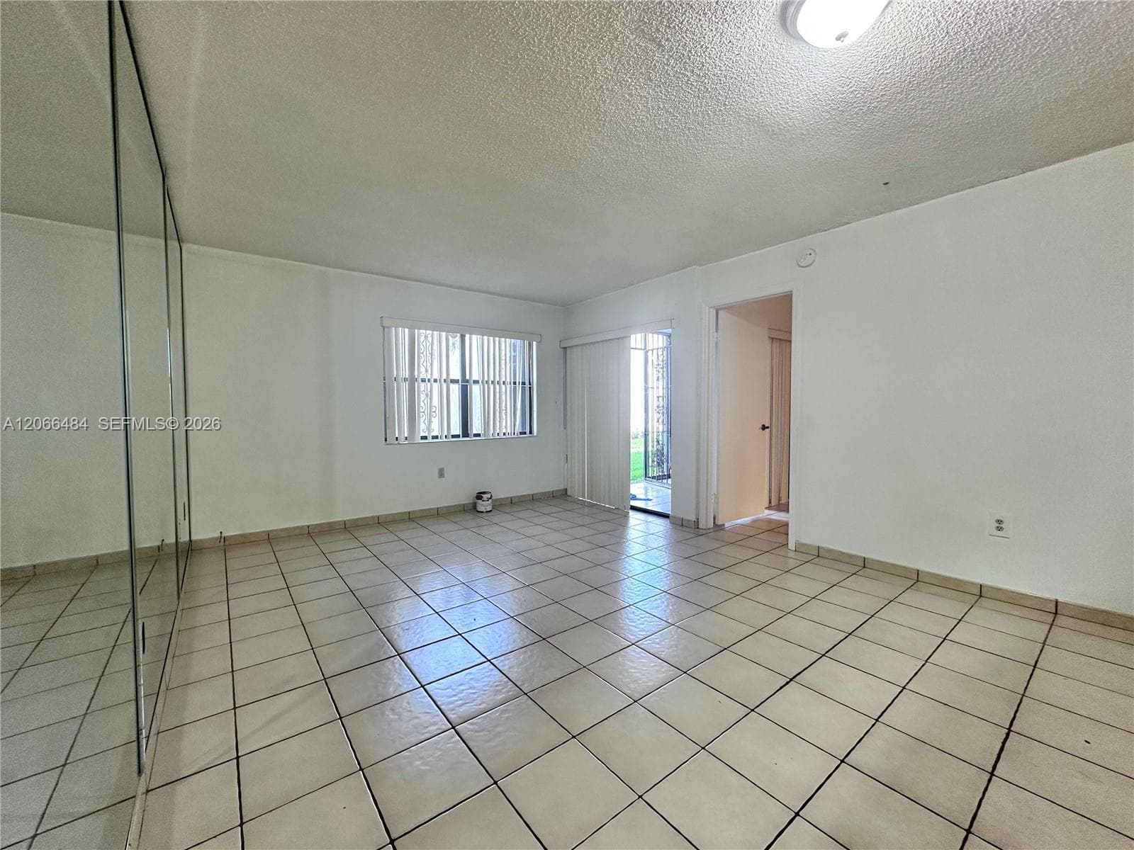 2740 W 63rd Pl # 13-25, Hialeah FL 33016 photo 2