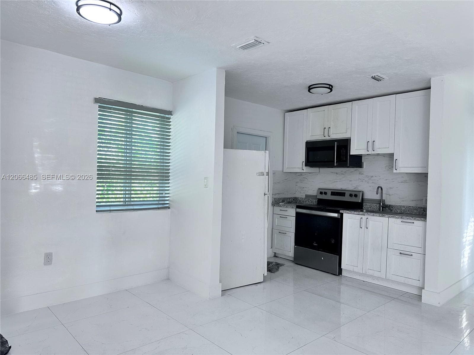 12780 NW 16th Ave, North Miami FL 33167 photo 2
