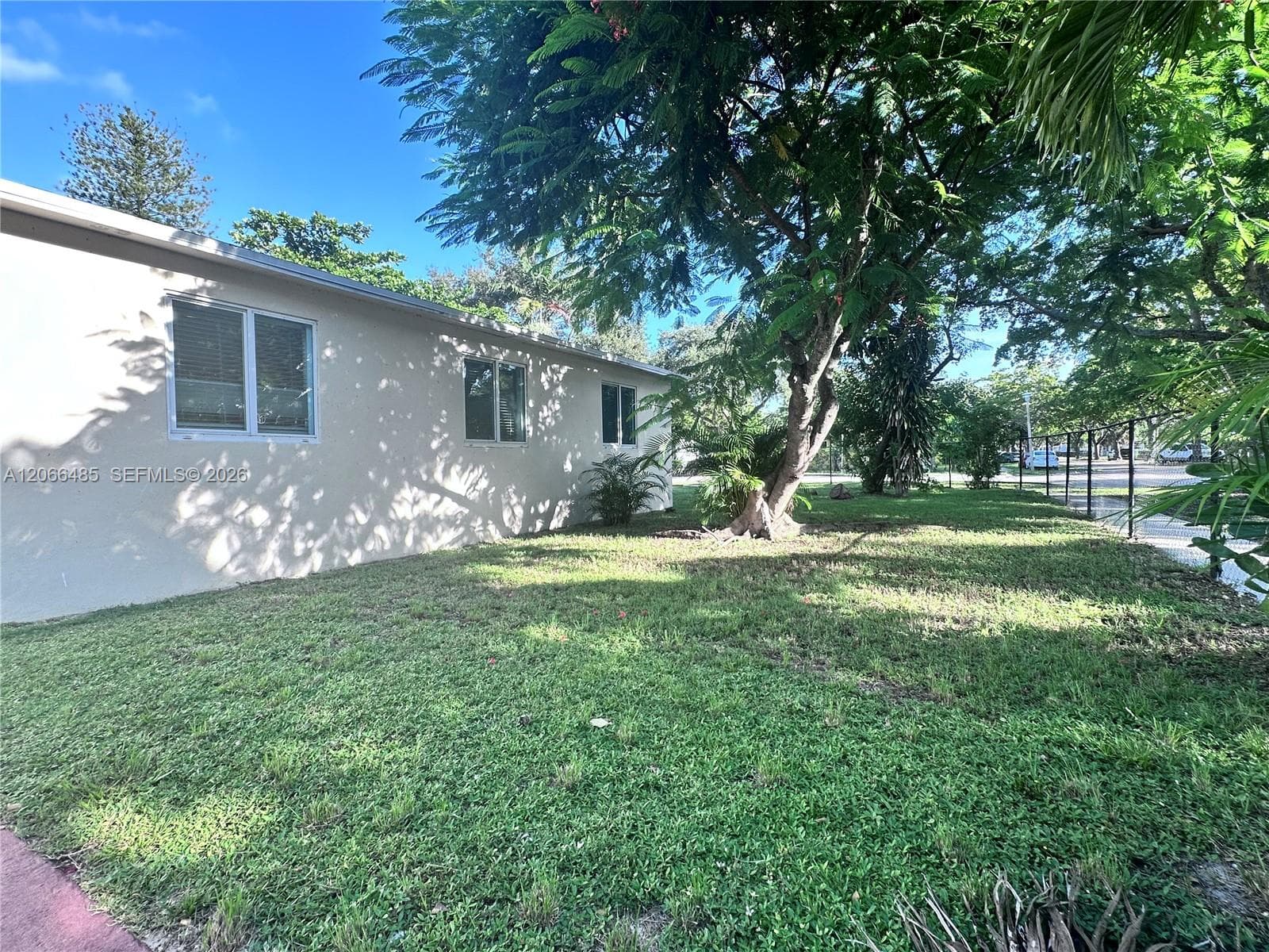 12780 NW 16th Ave, North Miami FL 33167