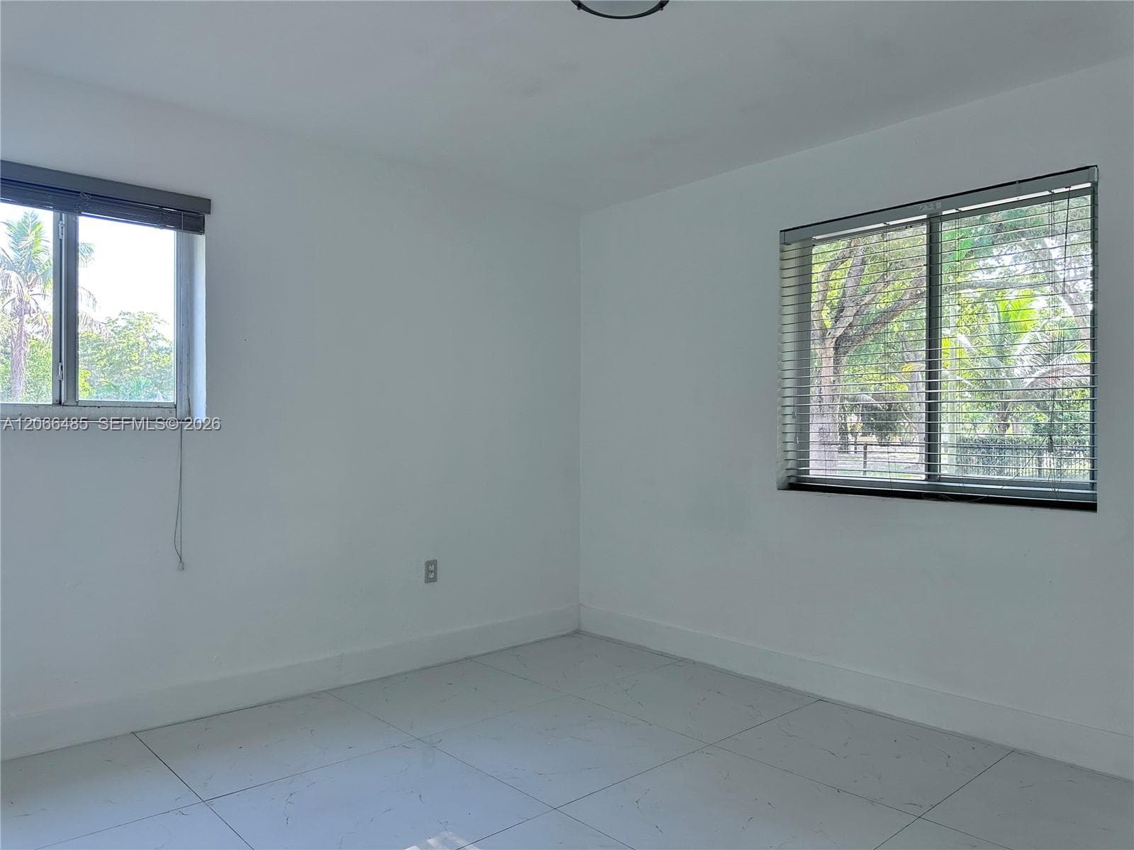 12780 NW 16th Ave, North Miami FL 33167 photo 4