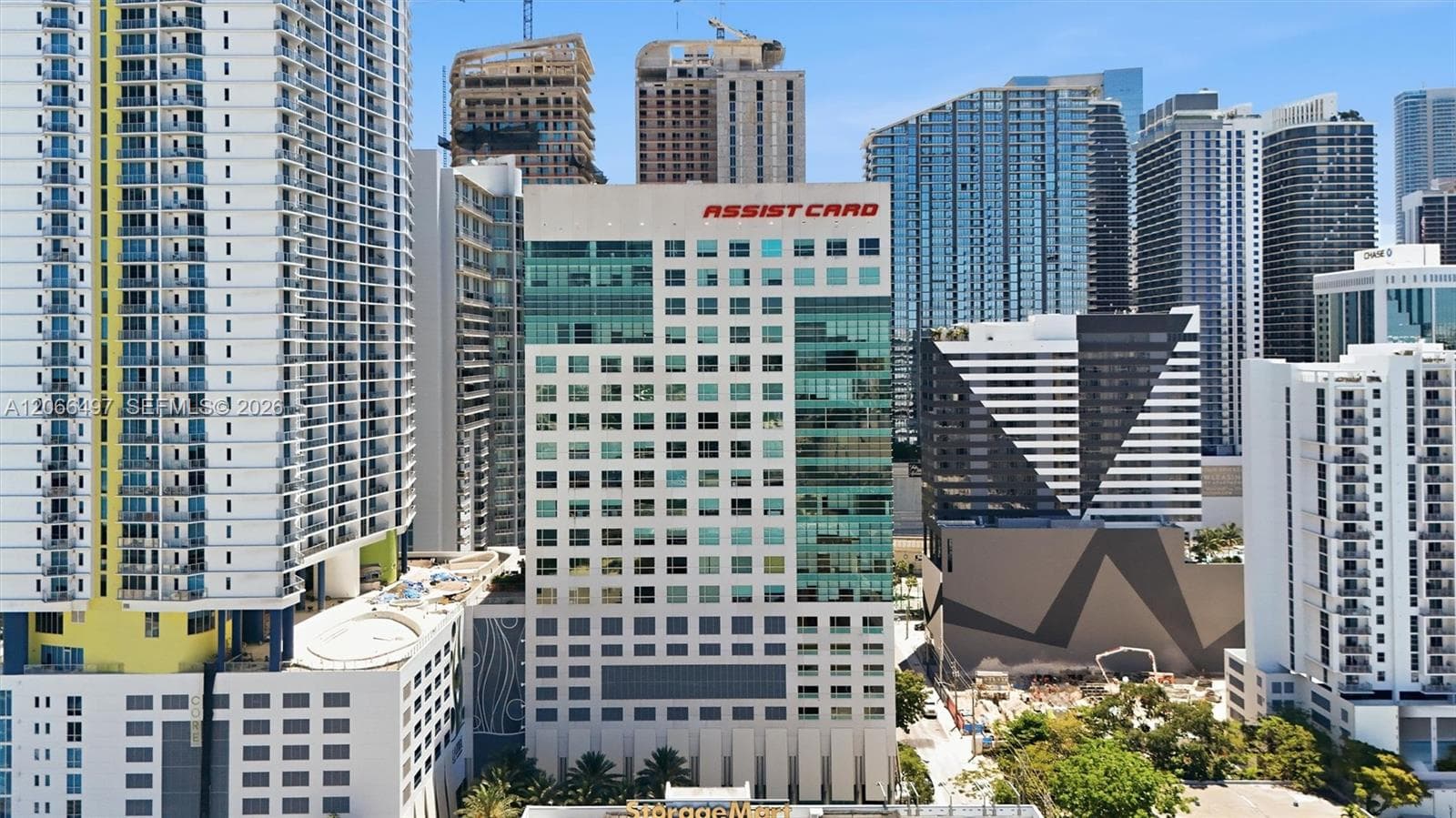 175 SW 7th St # 1614, Miami FL 33130