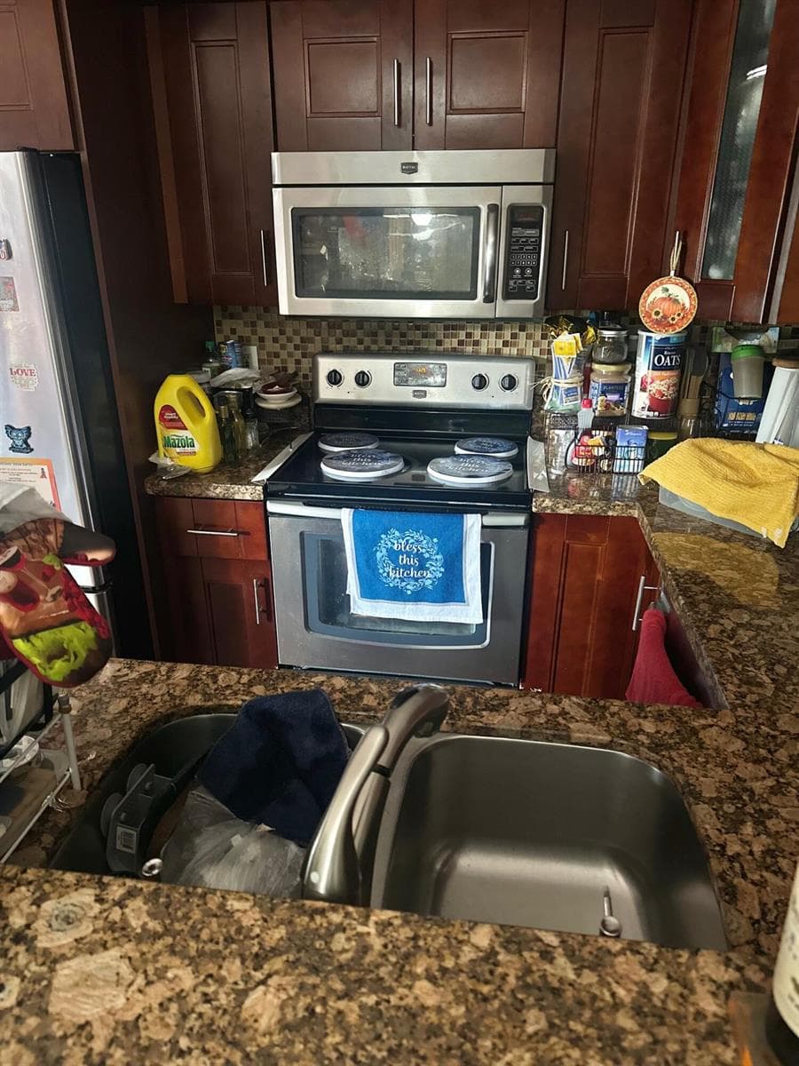 121 HIDDEN CT Road # C, Hollywood FL 33023 photo 5