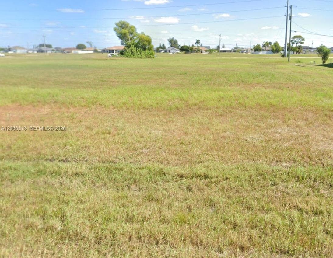 1717 NW Juanita PL, Cape Coral FL 33993 photo 2