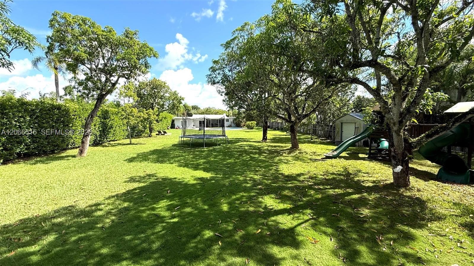 7550 SW 75th St, Miami FL 33143 photo 4