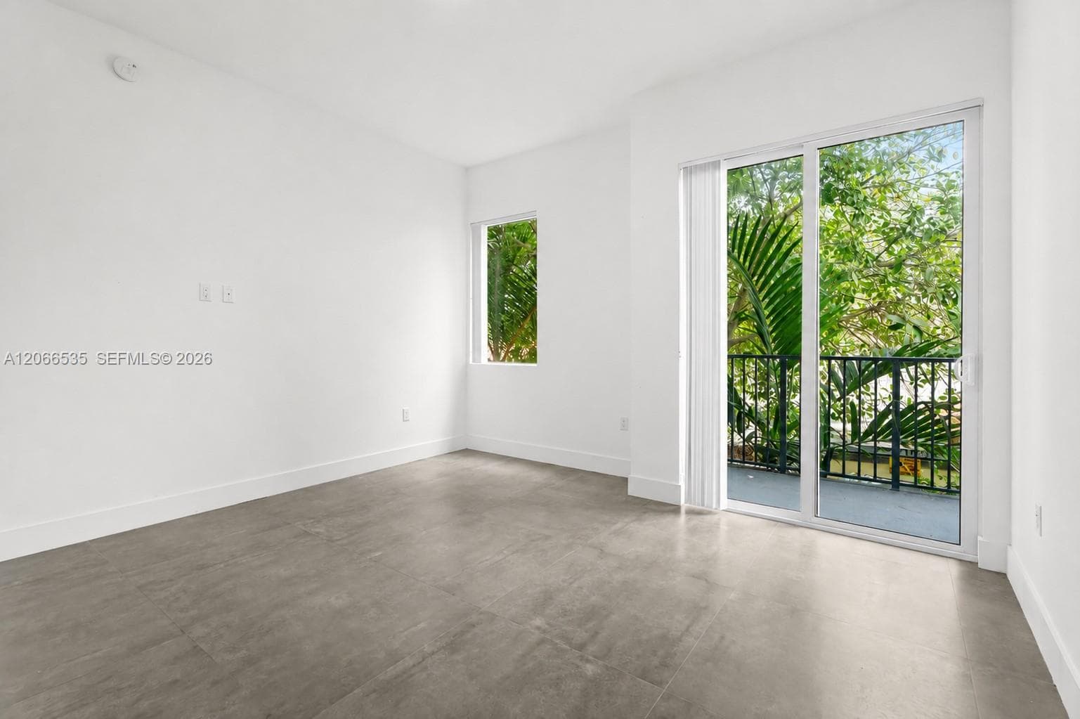 2010 SW 25th Ter # 204, Miami FL 33133 photo 4