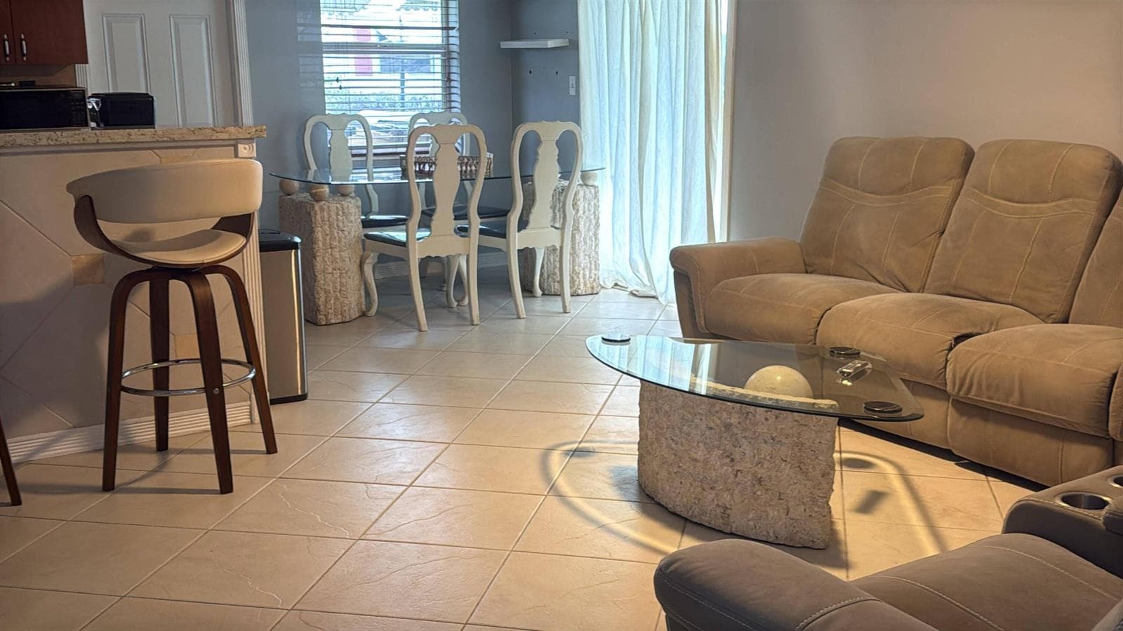 4301 NW 1st Terrace, Deerfield Beach FL 33064 photo 3