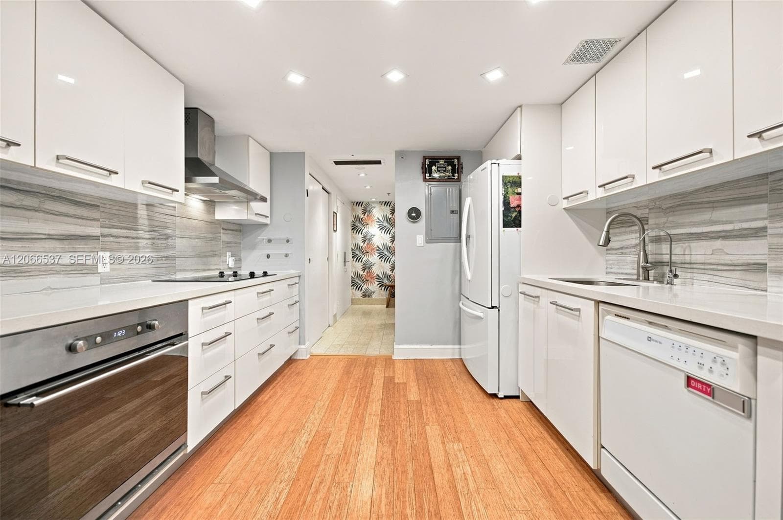 10205 Collins Ave # 206, Bal Harbour FL 33154 photo 5