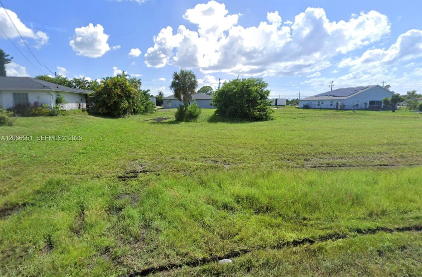 2518 NW Embers Terr, Cape Coral FL 33993 photo 2