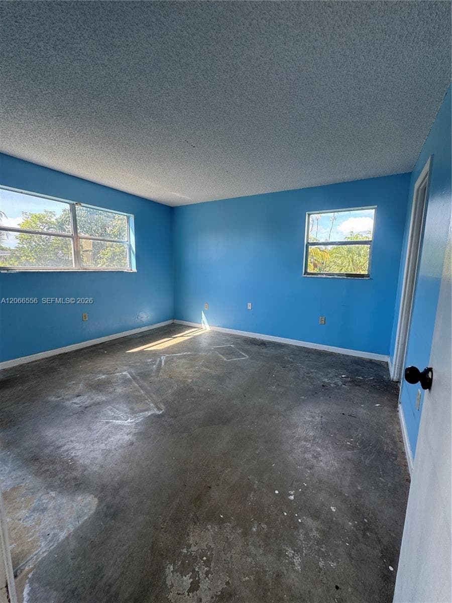 8325 Sunrise Lakes Blvd # 112, Sunrise FL 33322 photo 5