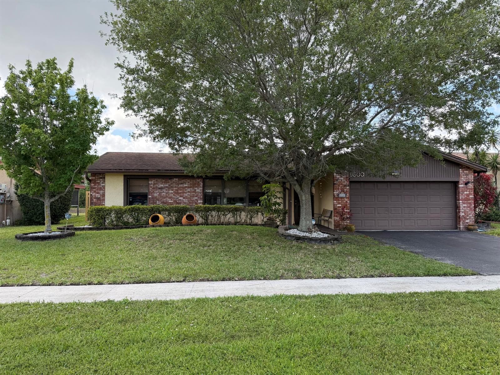 9500 NW 31ST Place, Sunrise FL 33351