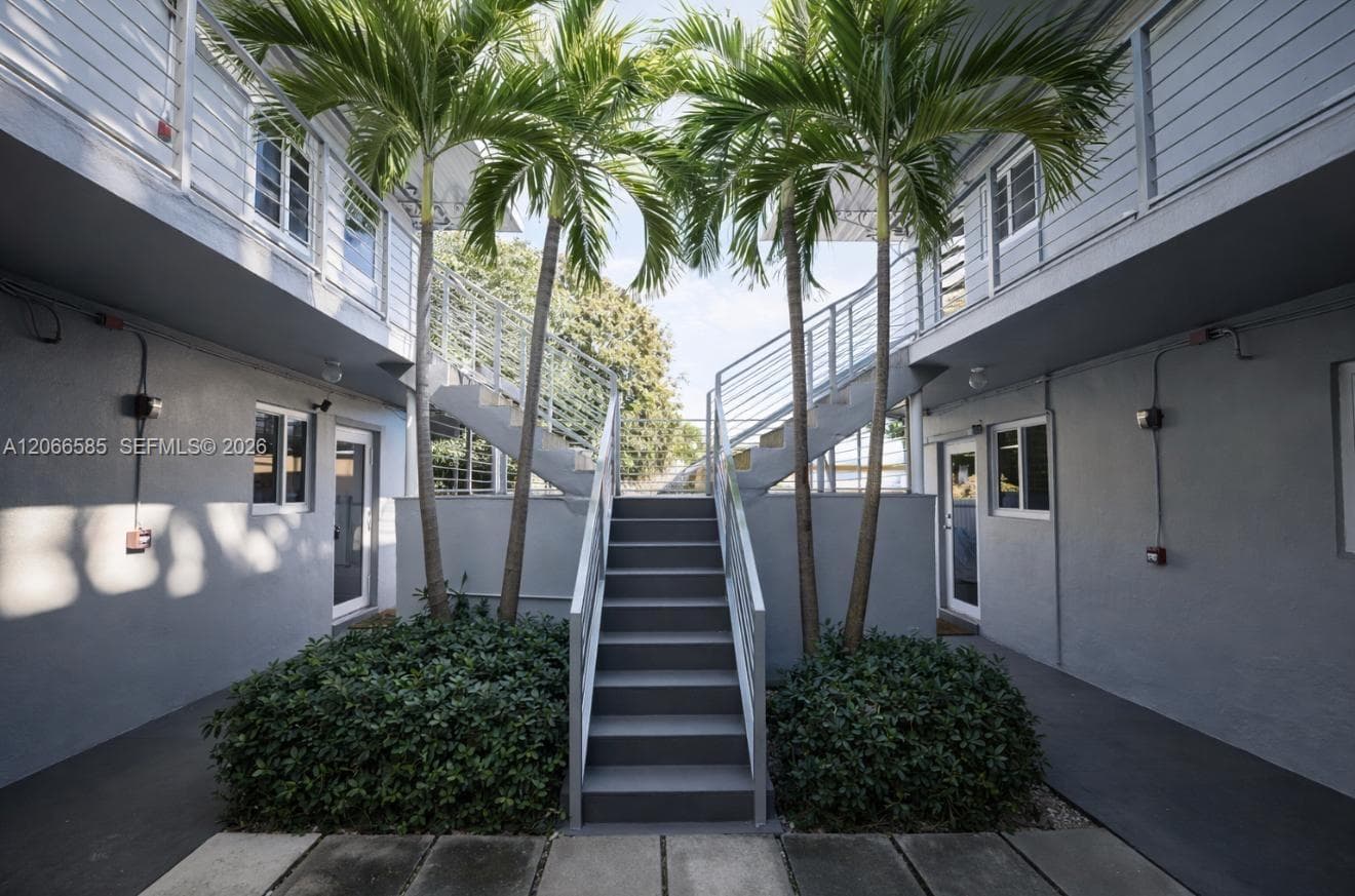 5305 Biscayne Blvd # 207, Miami, FL 33137 photo 2