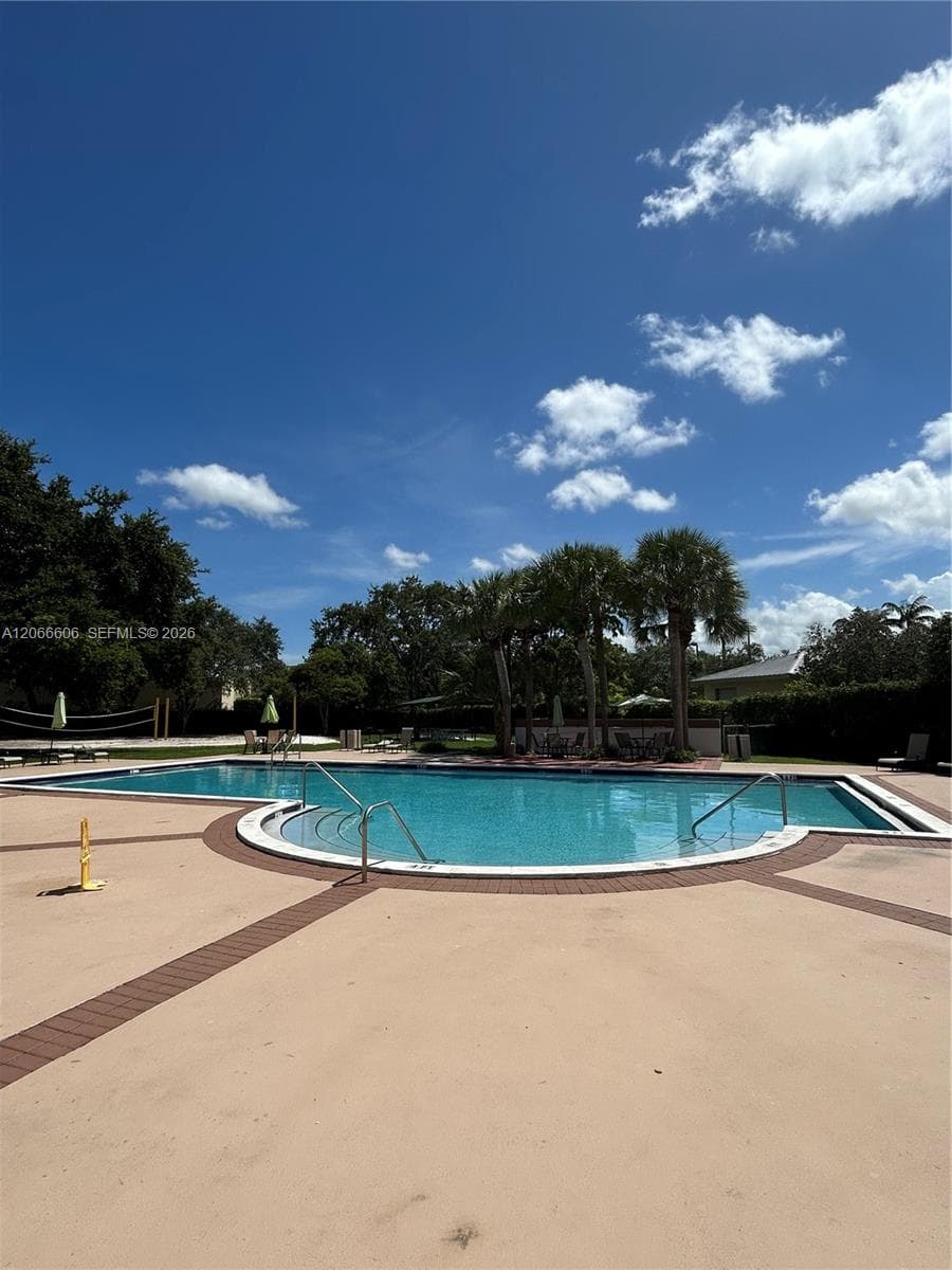 9702 Hammocks Blvd # 203, Miami FL 33196 photo 3
