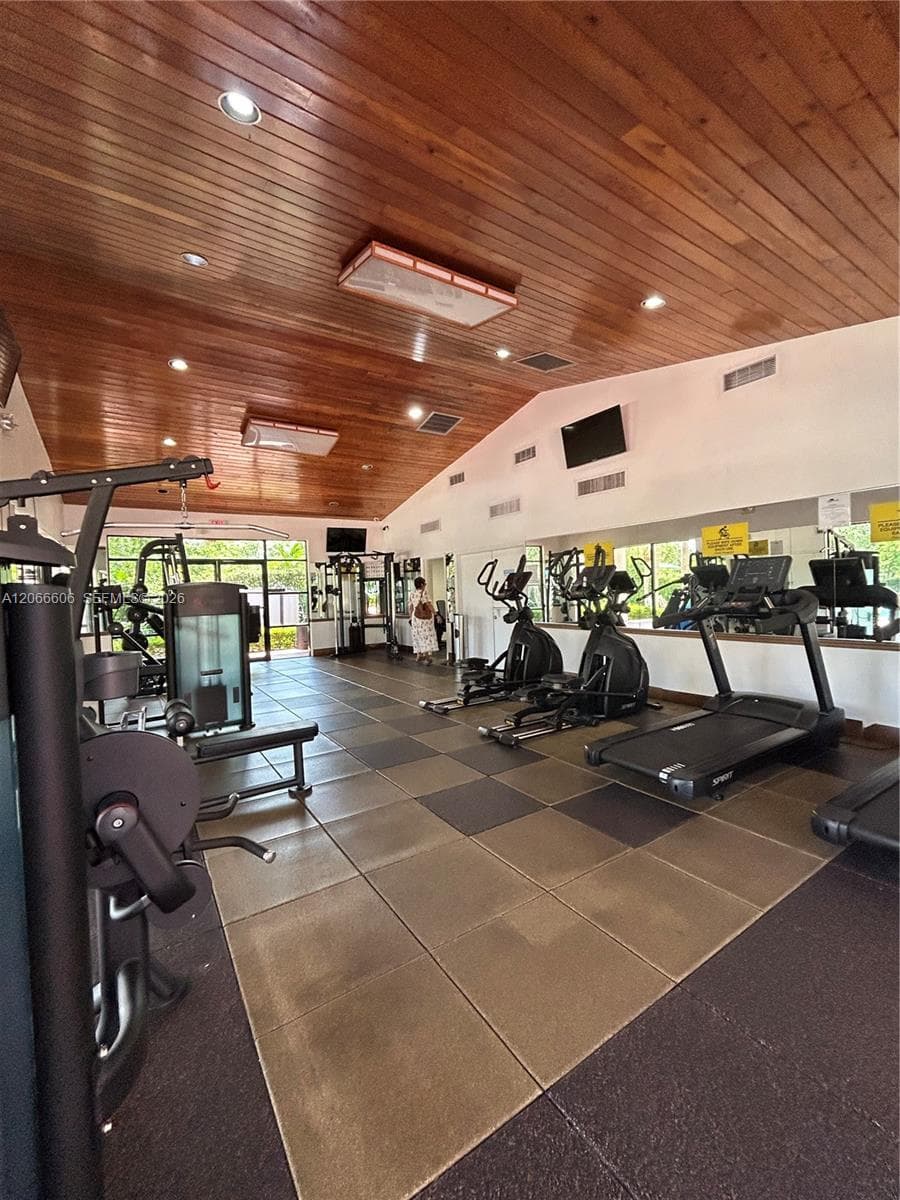 9702 Hammocks Blvd # 203, Miami FL 33196 photo 4