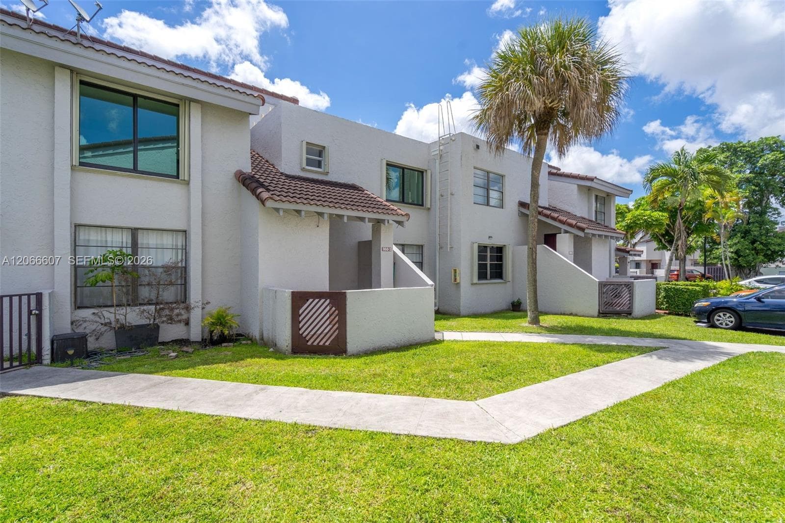 860 NW 106th Ave # 3B3-5, Miami FL 33172 photo 2